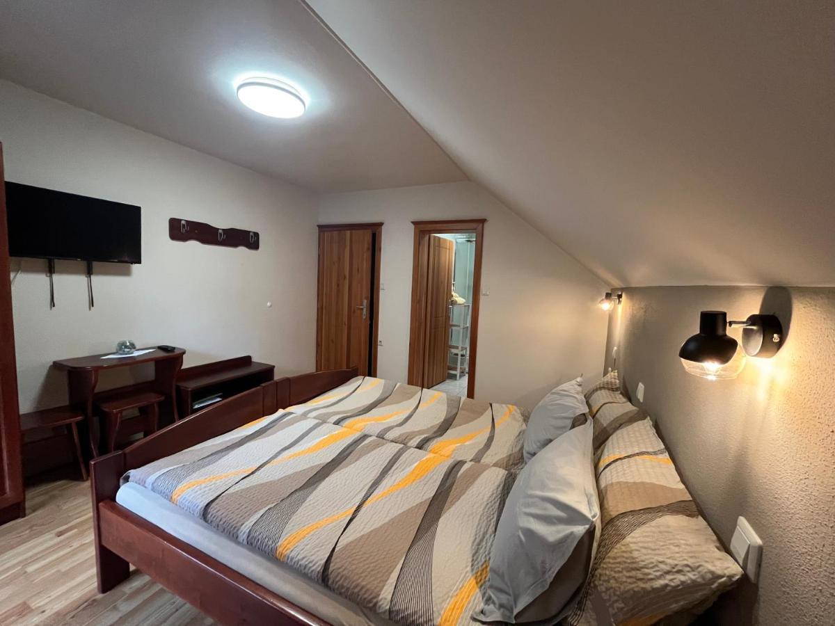 Na Logu - Farm Stay Ambroz Gregorc Solčava Esterno foto
